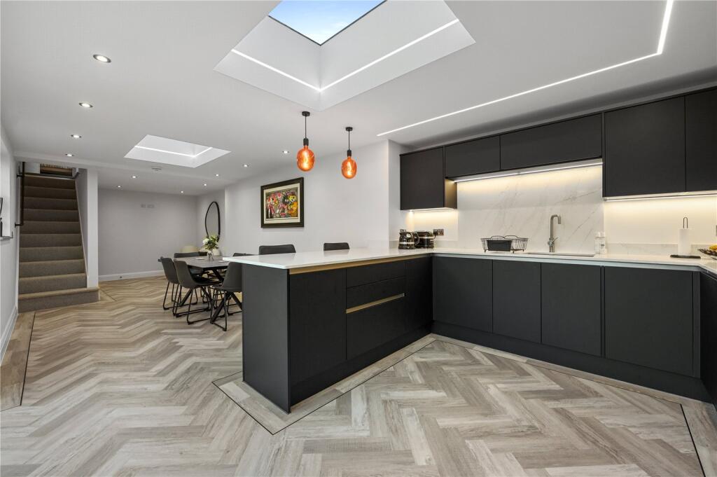 Additional image 14 of Van Diemans Lane, Chelmsford, Essex, CM2