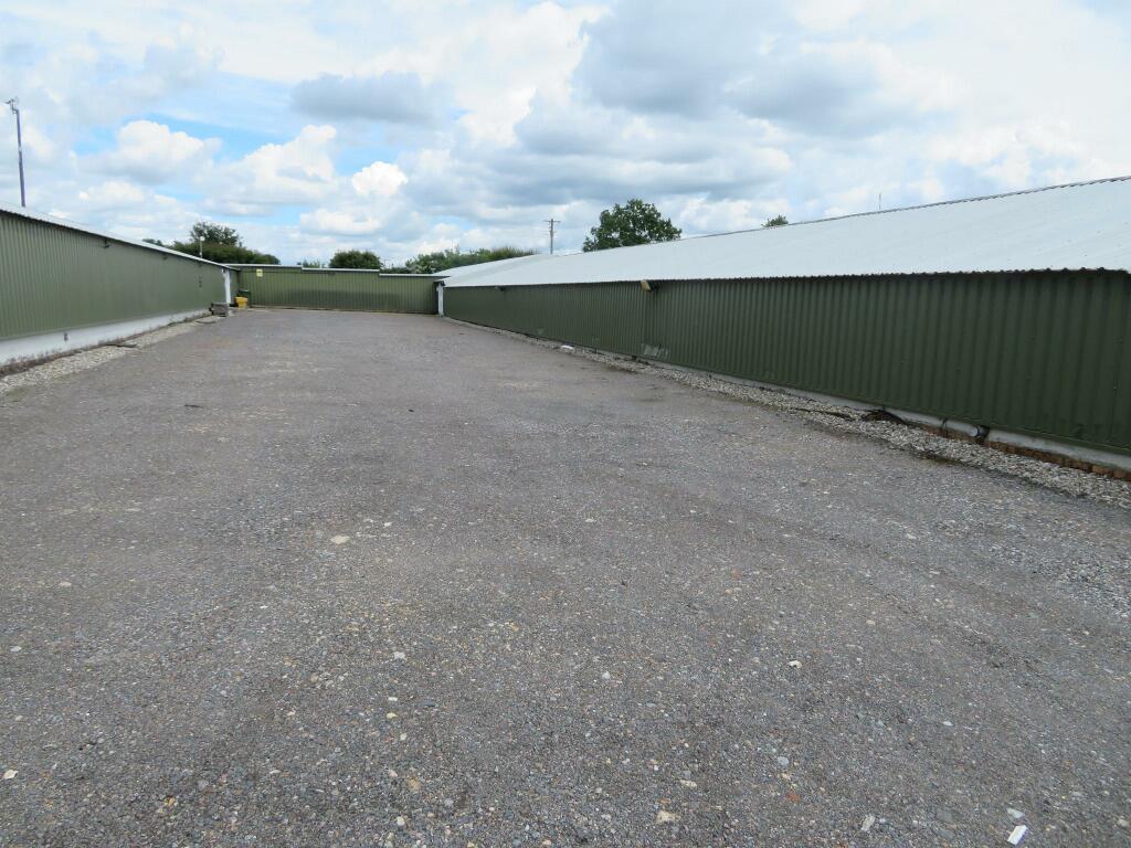 Additional image 19 of Braintree