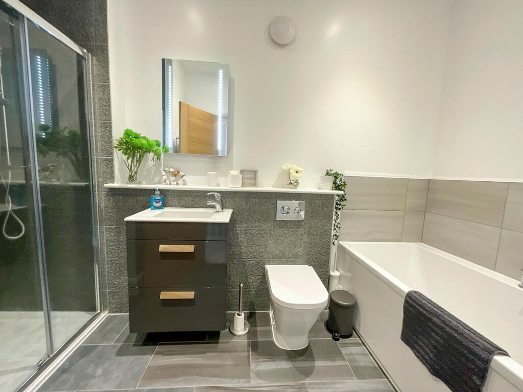 Additional image 5 of Nelson Road, Clacton-on-sea, CO15 1