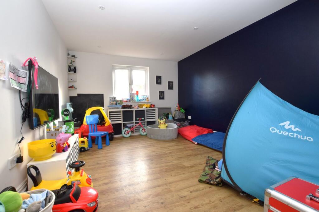 Additional image 21 of Park Lane, Ramsden Heath, Billericay, CM11