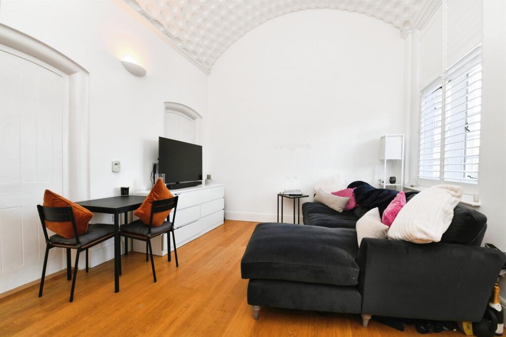 Additional image 2 of The Galleries, Warley, Brentwood