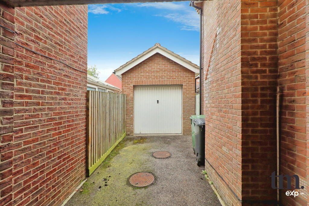 Additional image 19 of Coopers Crescent, Great Notley, Braintree, CM77 7DG