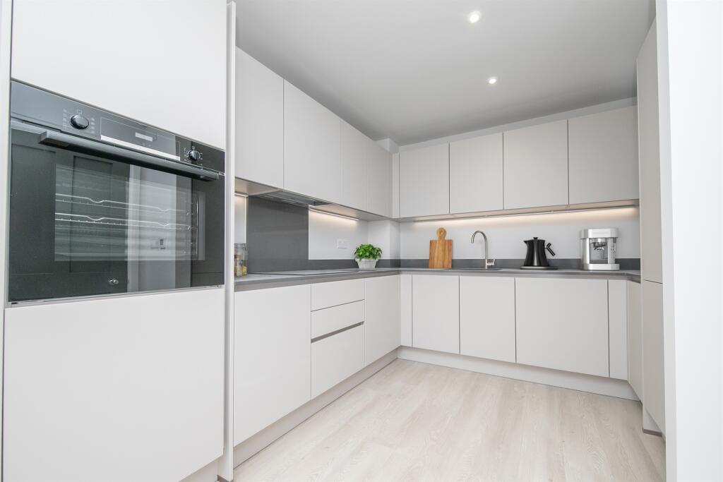 Additional image 7 of Manningtree Park, Mistley, Manningtree