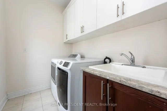 Additional image 16 of 38 John Carroll Dr