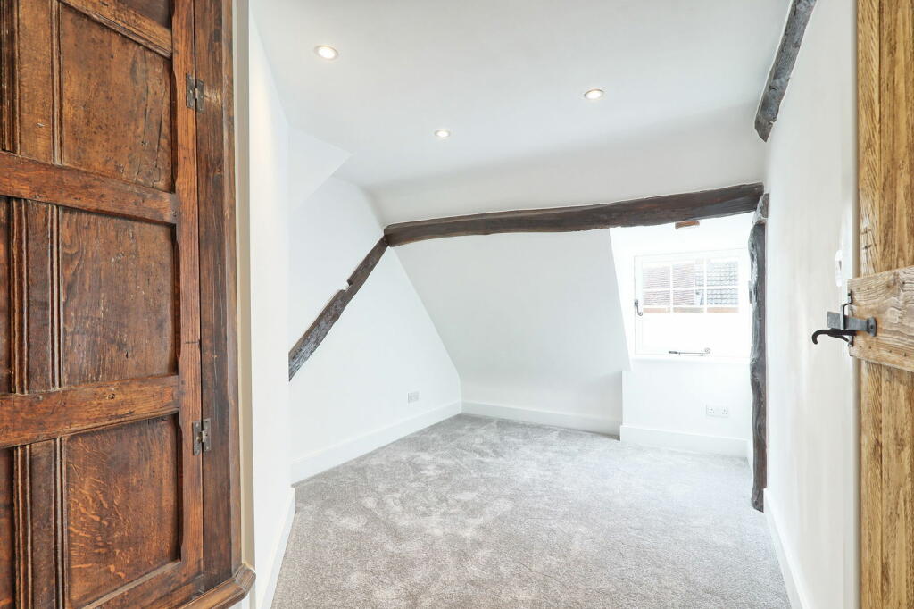 Additional image 18 of High Street, Maldon, CM9 5BS