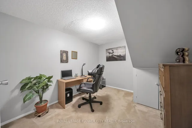 Additional image 36 of 16 JOANNE Crt