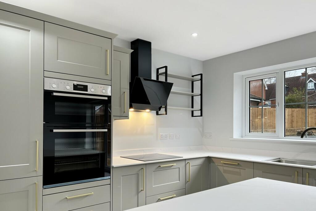 Additional image 4 of Cats Lane, Sudbury, CO10