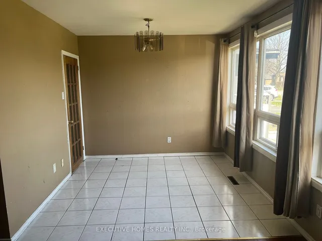 Additional image 3 of 19 Langwith Crt