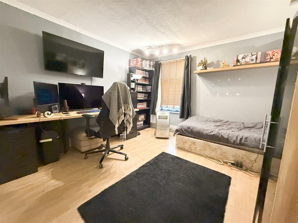 Additional image 10 of St. Andrews Road, Clacton-On-Sea