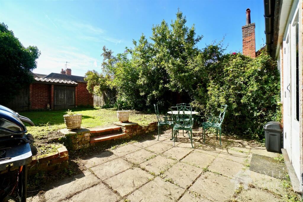 Additional image 14 of High Street, Mistley