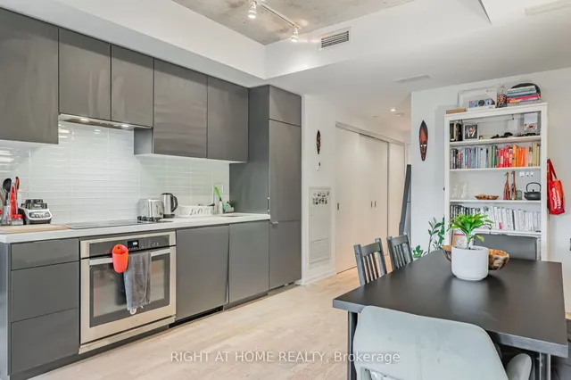 Additional image 7 of 60 Colborne St Unit 615