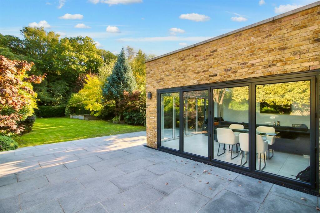 Additional image 20 of Norsey Road, Billericay