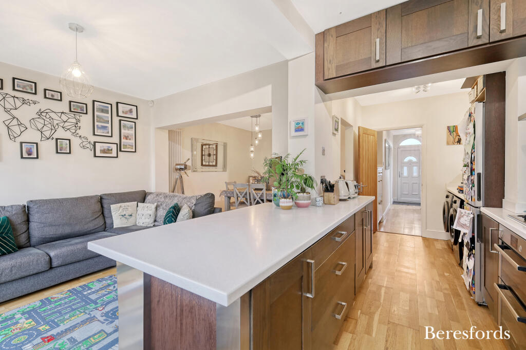 Additional image 9 of Cedar Road, Hutton, CM13