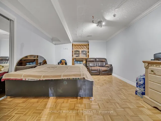 Additional image 31 of 129 Cadillac Cres