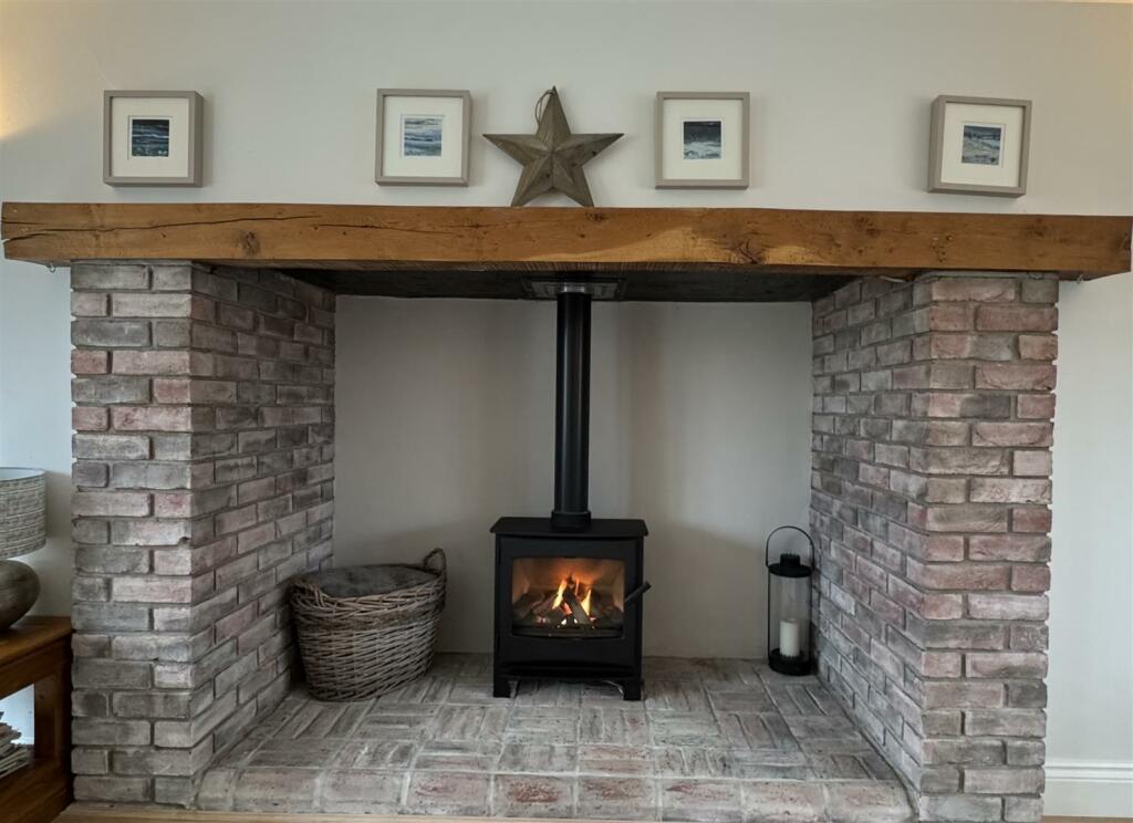 Additional image 4 of Chandlers, Burnham-on-Crouch