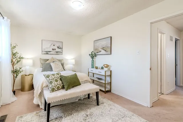 Additional image 21 of 11 Golders Green Ave