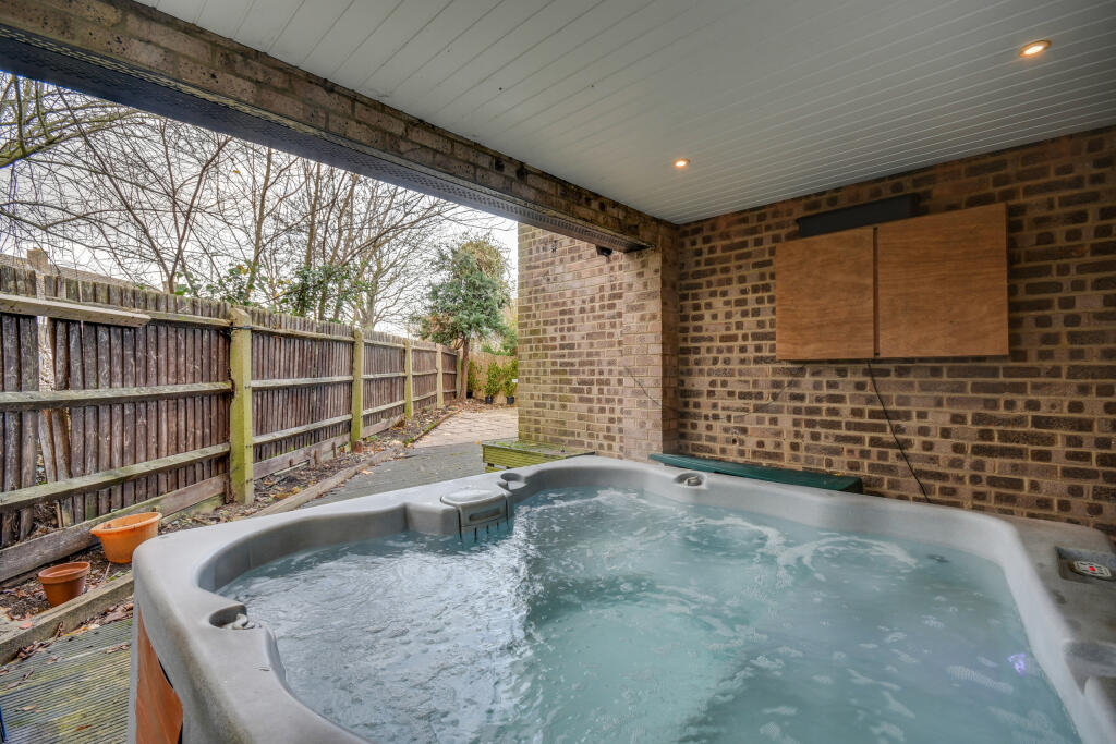 Additional image 20 of Goshawk Drive, Tile Kiln, Chelmsford