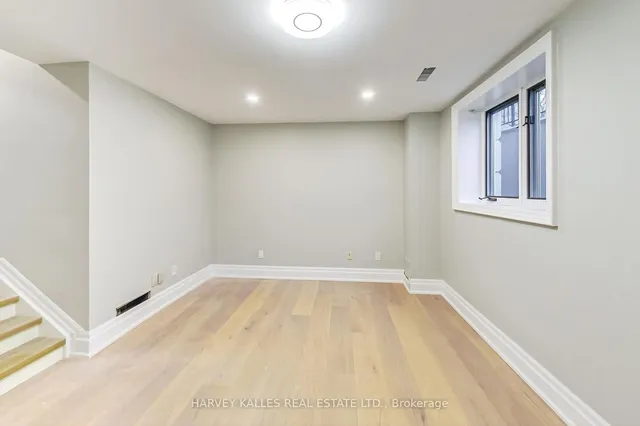 Additional image 32 of 258 Spadina Rd