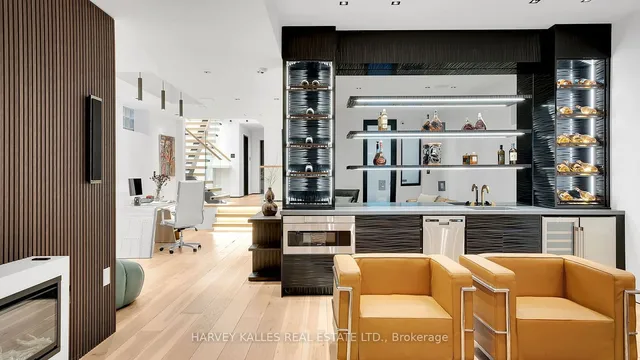 Additional image 39 of 4 Douglas Cres