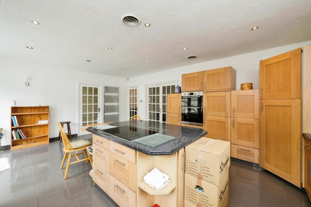 Additional image 6 of Hamlet Hill, Roydon, Harlow