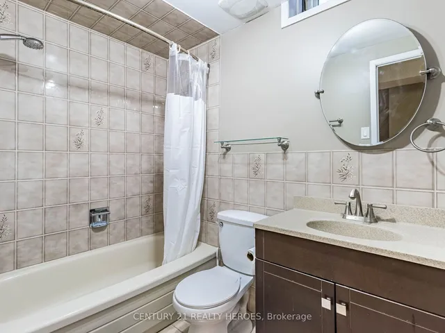 Additional image 35 of 34 Niagara Pl