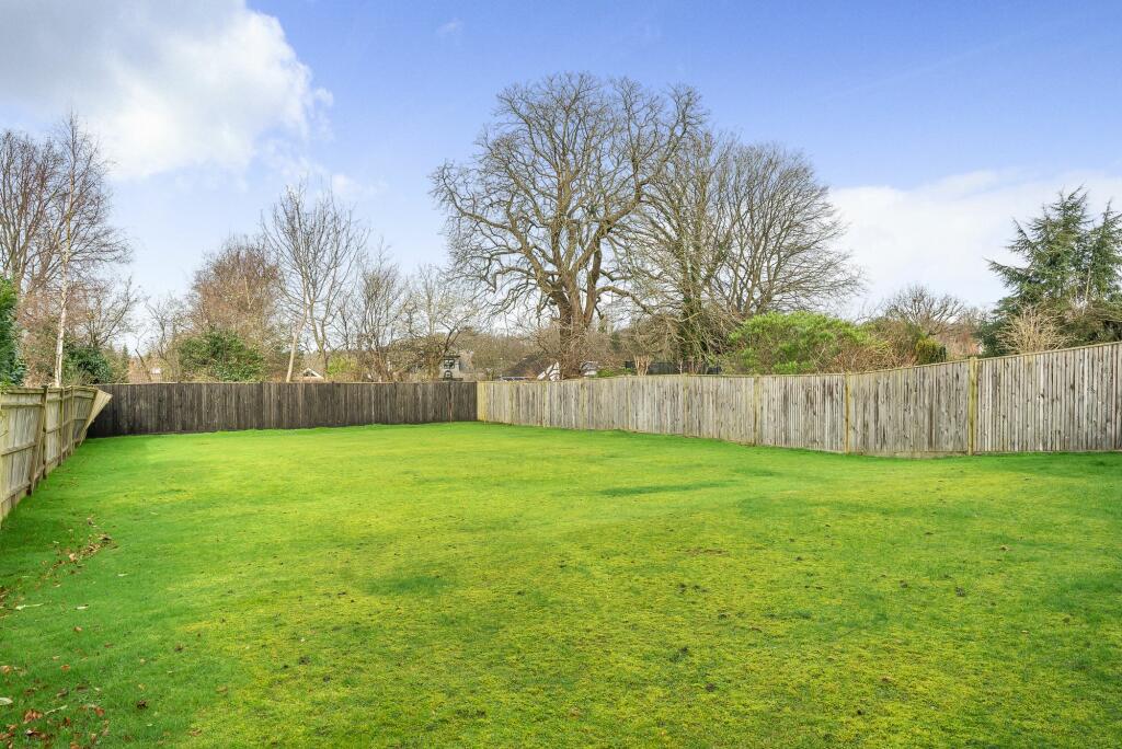 Additional image 20 of Waterfield Drive, Warlingham, CR6