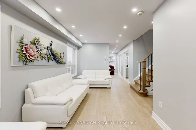 Additional image 6 of 11 Revelstoke Pl