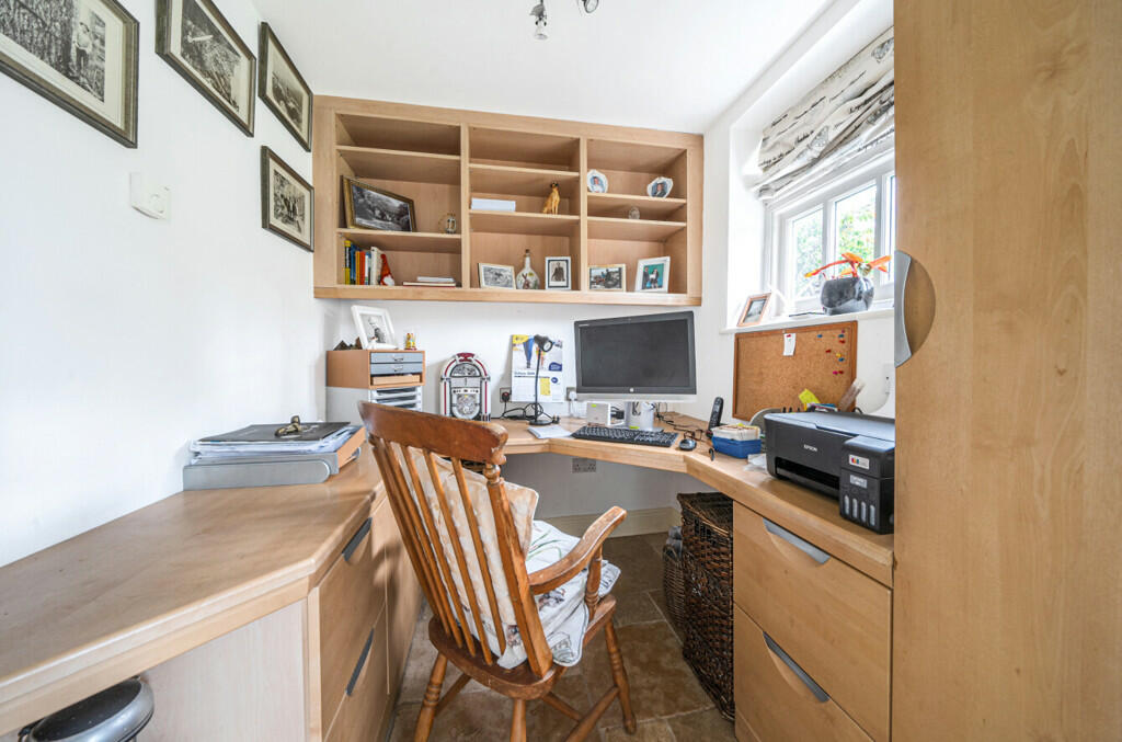 Additional image 6 of Abridge Road, Theydon Bois, Epping