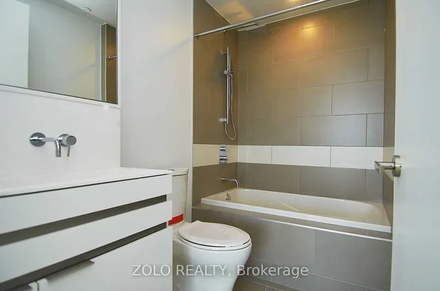 Additional image 19 of 197 Yonge St Unit 5202