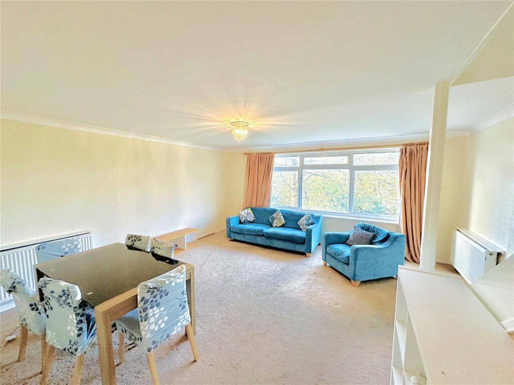 Additional image 4 of Hyrstdene, 1 Waldronhyrst Road, South Croydon, CR2