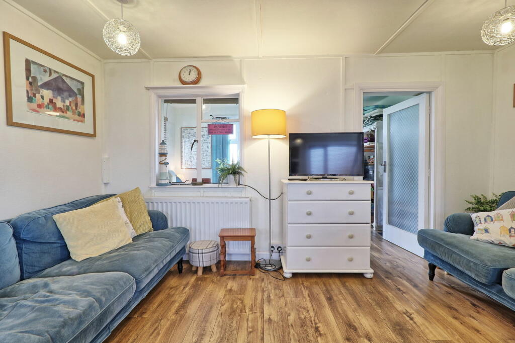 Additional image 7 of Beach Road, Lee-Over-Sands, Clacton-on-sea, CO16 8ET