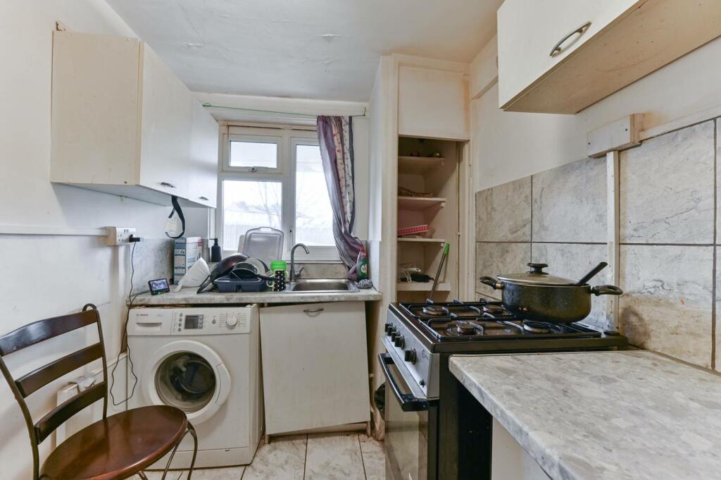 Additional image 6 of Wisbeach Road, Croydon, CR0