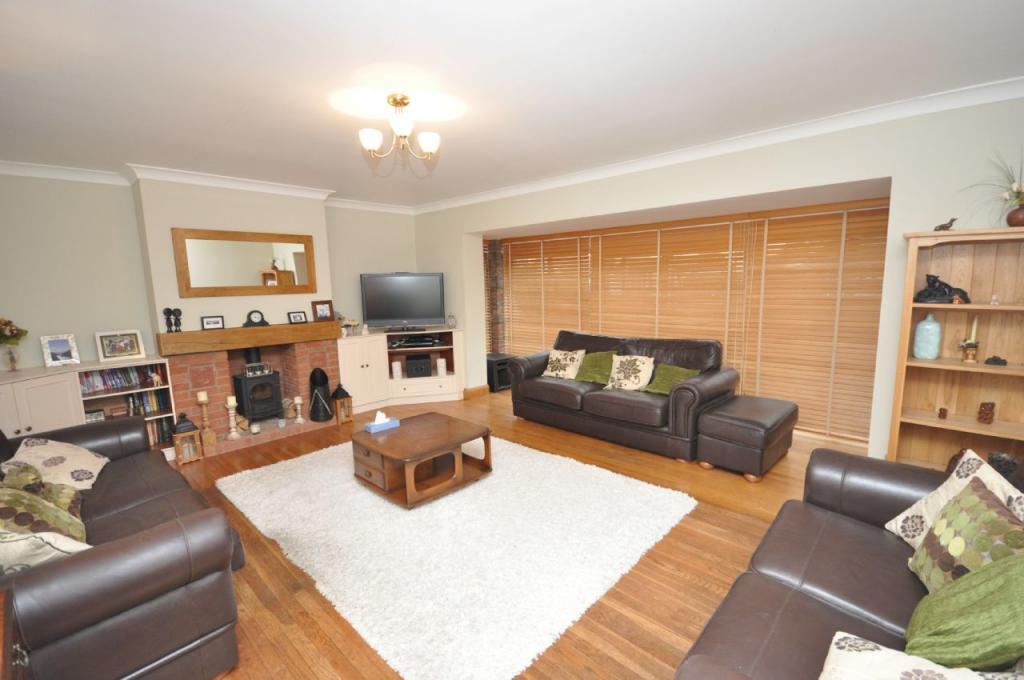 Additional image 4 of ETON ROAD, FRINTON-ON-SEA