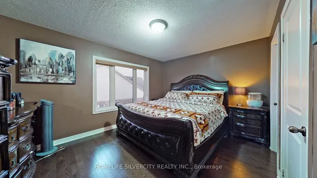 Additional image 25 of 41 Padbury Tr