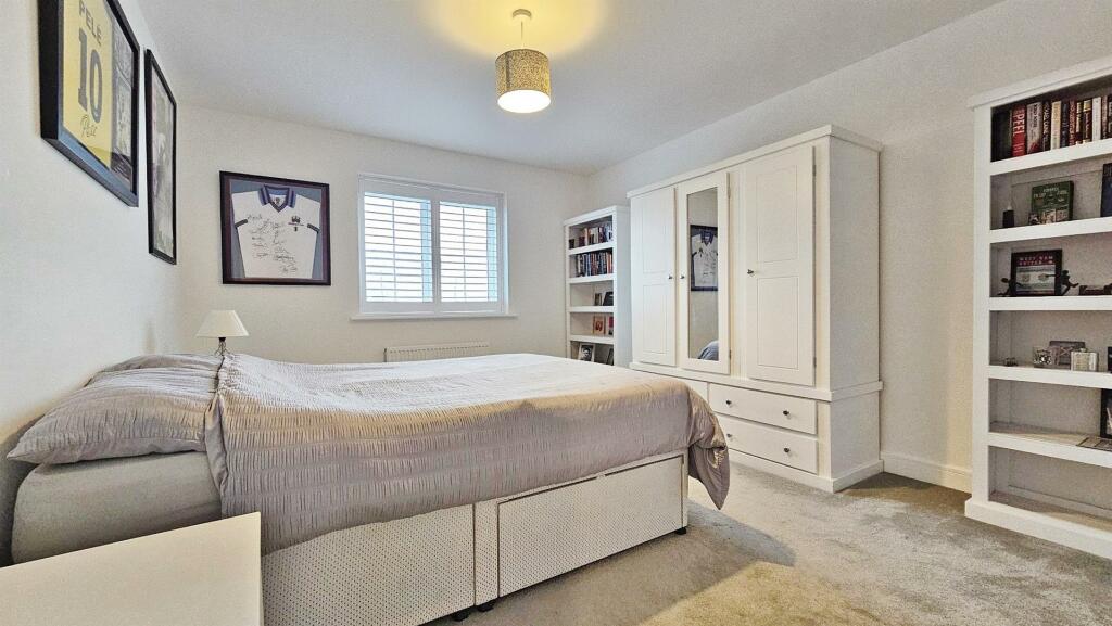 Additional image 23 of Secret Waters, Walton On The Naze