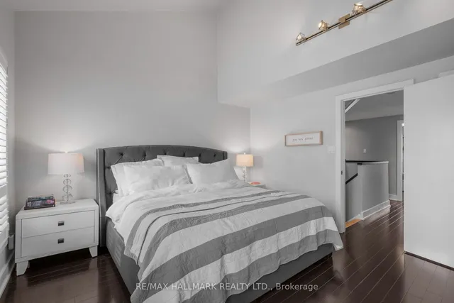 Additional image 13 of 1000 Dundas St Unit 9