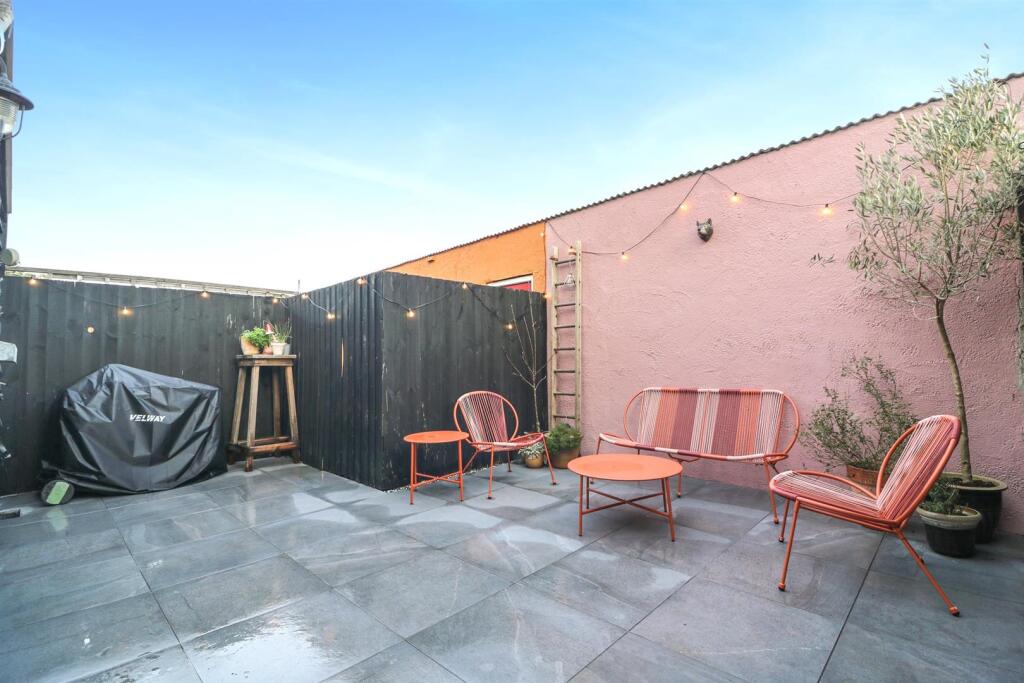 Additional image 3 of Station Road, Burnham-On-Crouch