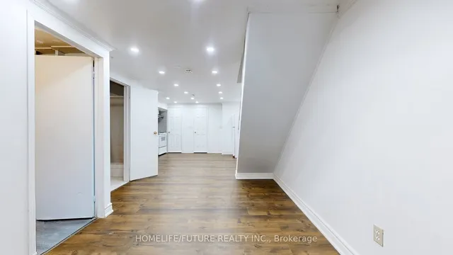 Additional image 33 of 16 Chad Cres