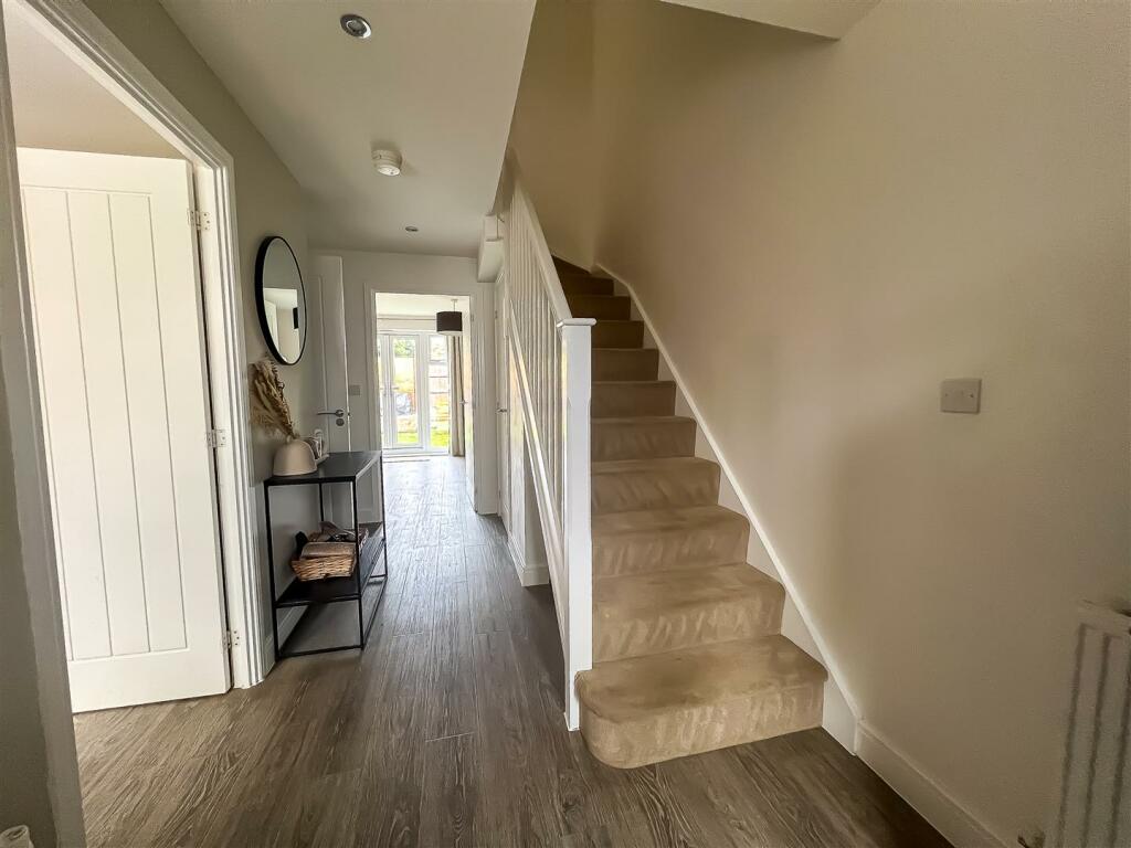 Additional image 8 of Skippers Way, Walton On The Naze