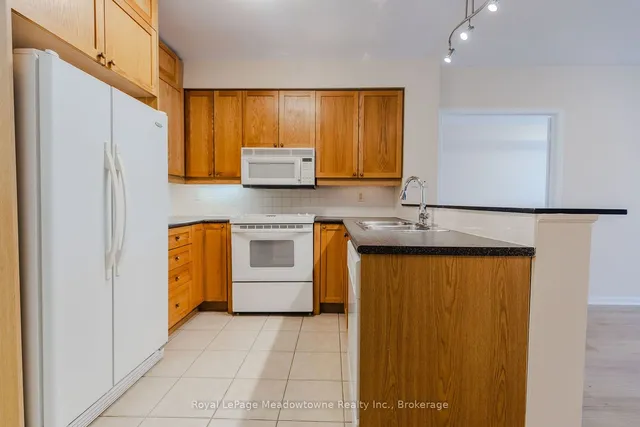 Additional image 7 of 1801 Bayview Ave Unit 511