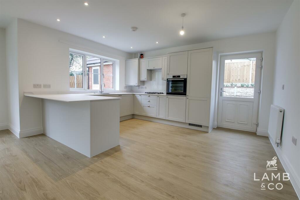 Additional image 5 of Orchard Close, Fronks Road, Dovercourt