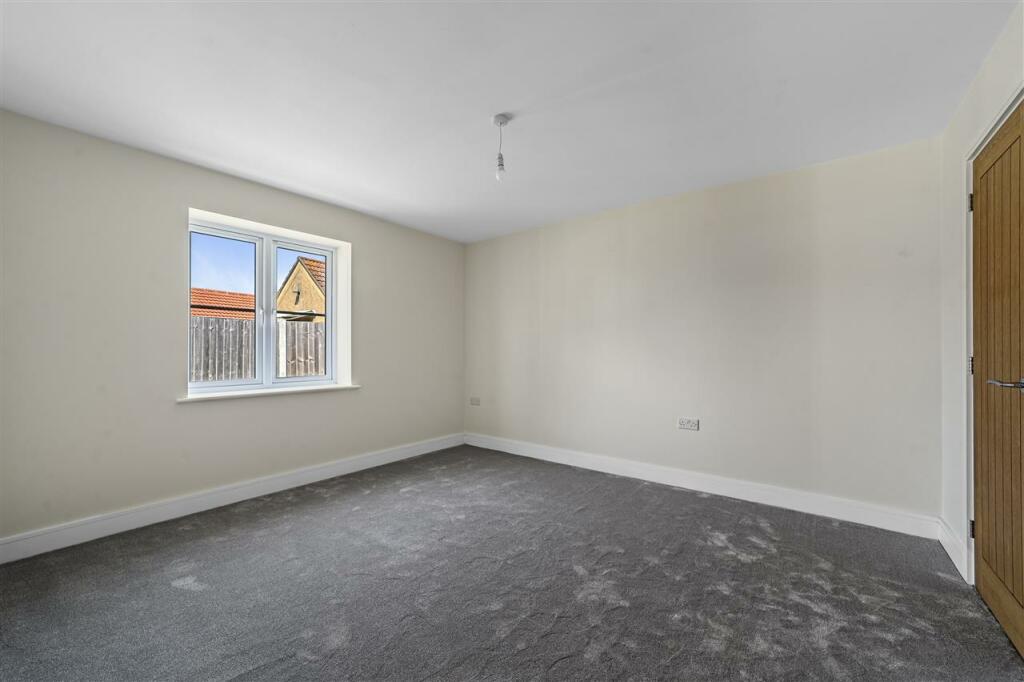 Additional image 8 of Luxury Bungalow Weavers Close, Brightlingsea