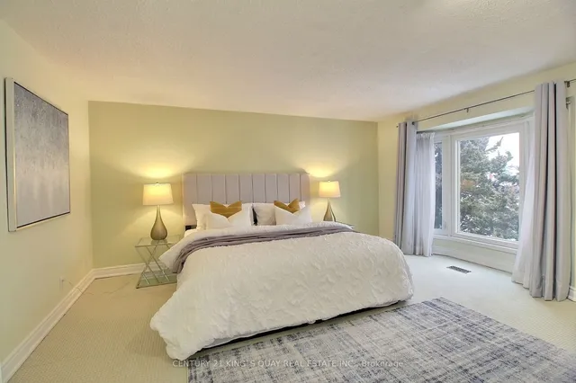 Additional image 18 of 26 Canmore Blvd