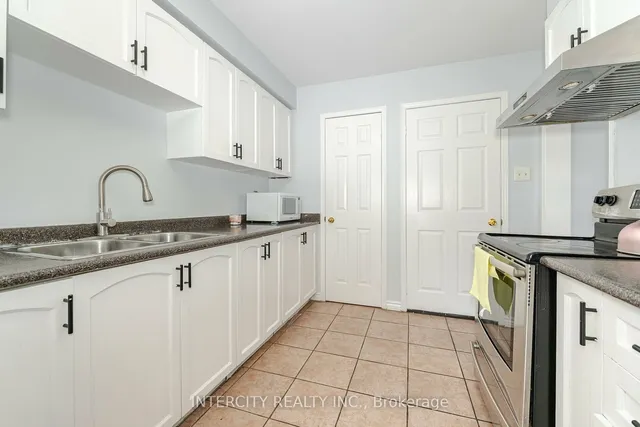 Additional image 15 of 150 Rainforest Dr