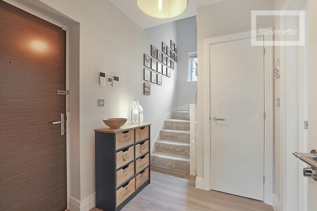 Additional image 4 of Chestnut Mews, Theydon Bois