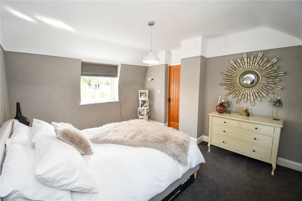 Additional image 20 of Neston Road, Thornton Hough, Wirral