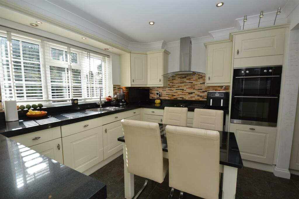 Additional image 8 of Pittman Close, Ingrave, Brentwood