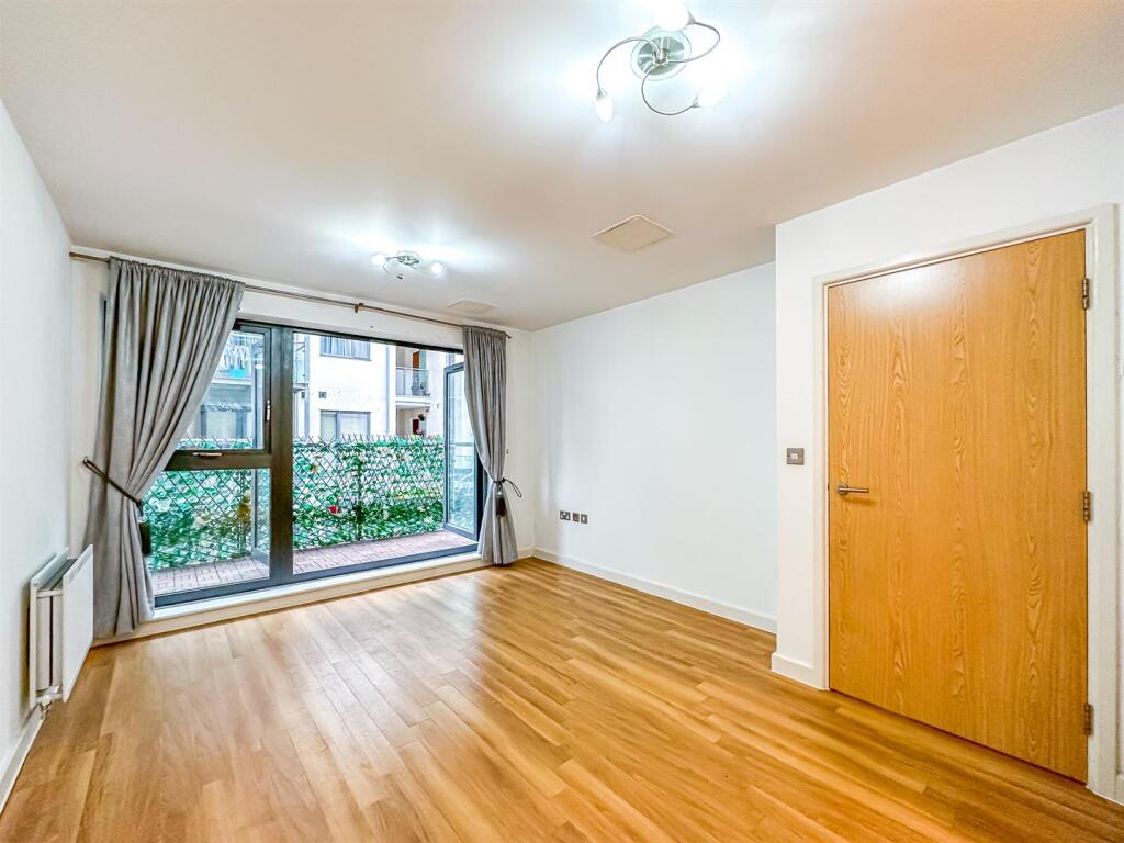 Additional image 6 of High Street, Brentwood