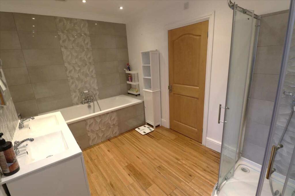 Additional image 19 of Madeira Road, Holland on Sea