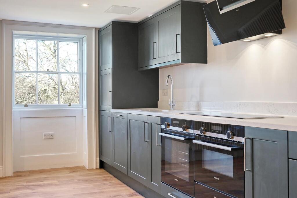 Additional image 22 of Brizes Park, Kelvedon Hatch